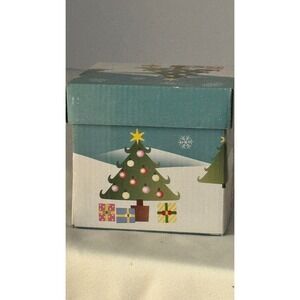 Gallery by Inhesion Ceramic Mug with Lid Christmas Tree Snowflakes Gift Boxed